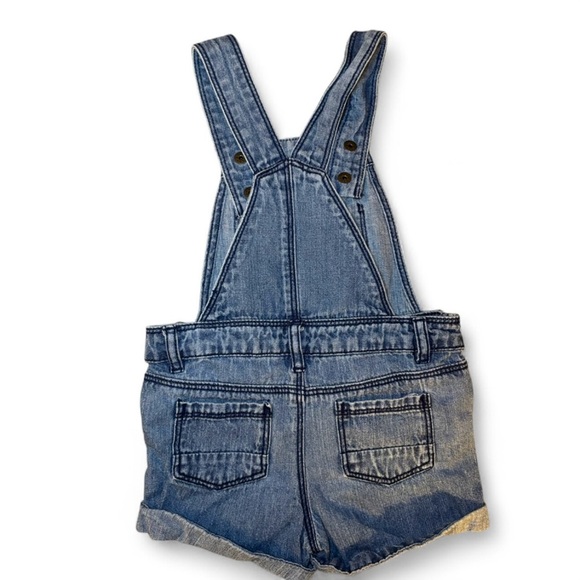 Carter’s 12 Months Girl Denim Shorts Overalls Adjustable - Picture 2 of 5
